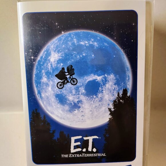 NEW 500 Pieces Jigsaw Puzzle ET E.T. Spin Master Game in Retro Blockbuster VHS C - Picture 8 of 9